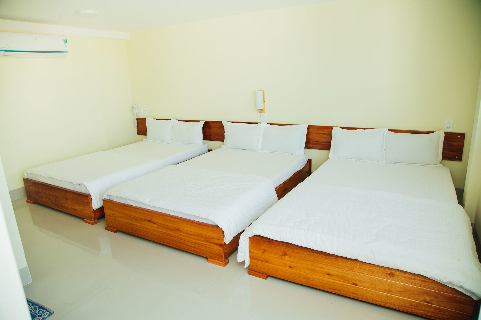Ngoc Huong Hostel & Apartments 퀴논 외부 사진